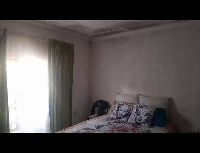 9 BEDROOM HOUSE FOR SALE IN WESTENBURG